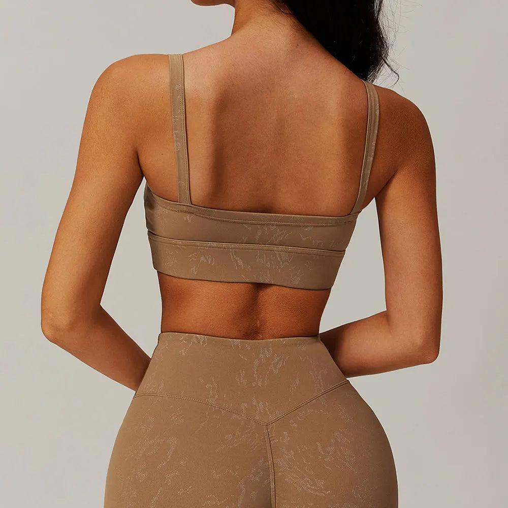 Contoured Seamless Push Up Top Breathable Performance