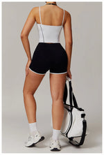 Load image into Gallery viewer, Contoured Breathable Seamless Feather Light Sport Bra Nylon
