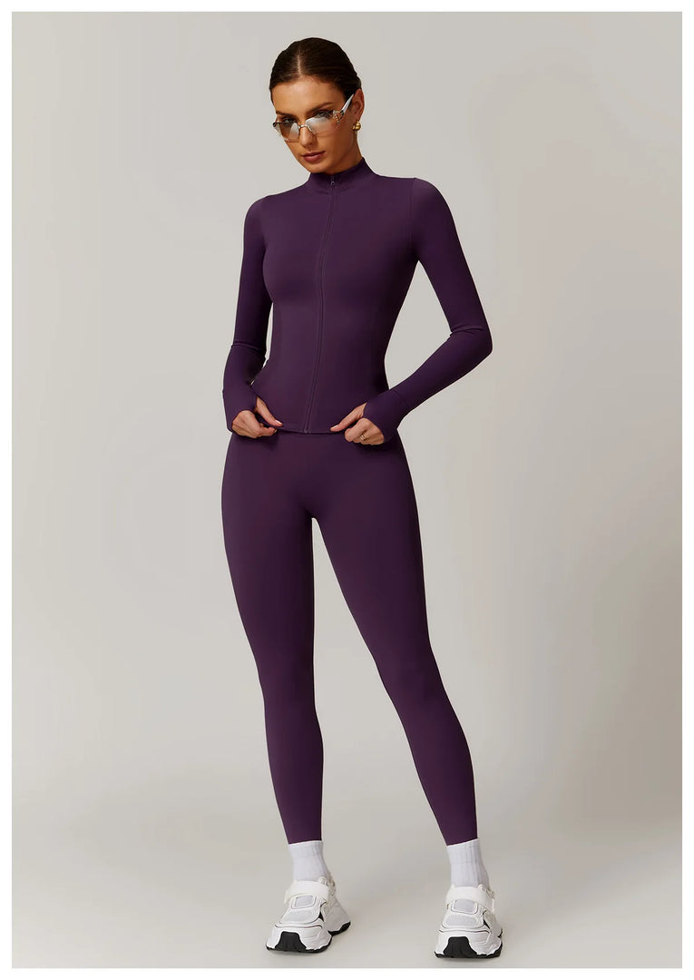 Seamless Contour Performance Yoga Ensemble