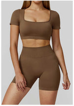 Load image into Gallery viewer, Seamless Contour Top Ultra Premium Quick Dry Performance
