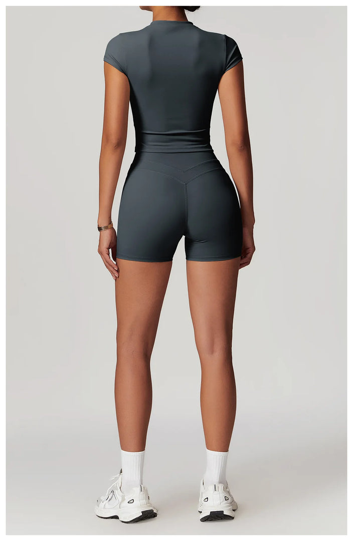 Performance Contoured Seamless Yoga Shirt Quick Dry