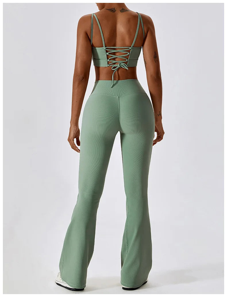 Seamless Contouring 2 Piece Yoga Set Performance Pro