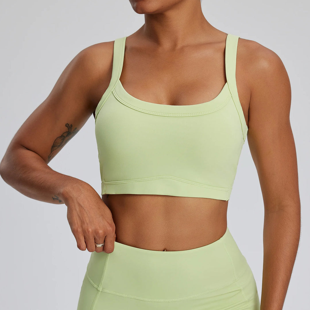 Sculpt Seamless Performance Bra With Breathable Mesh