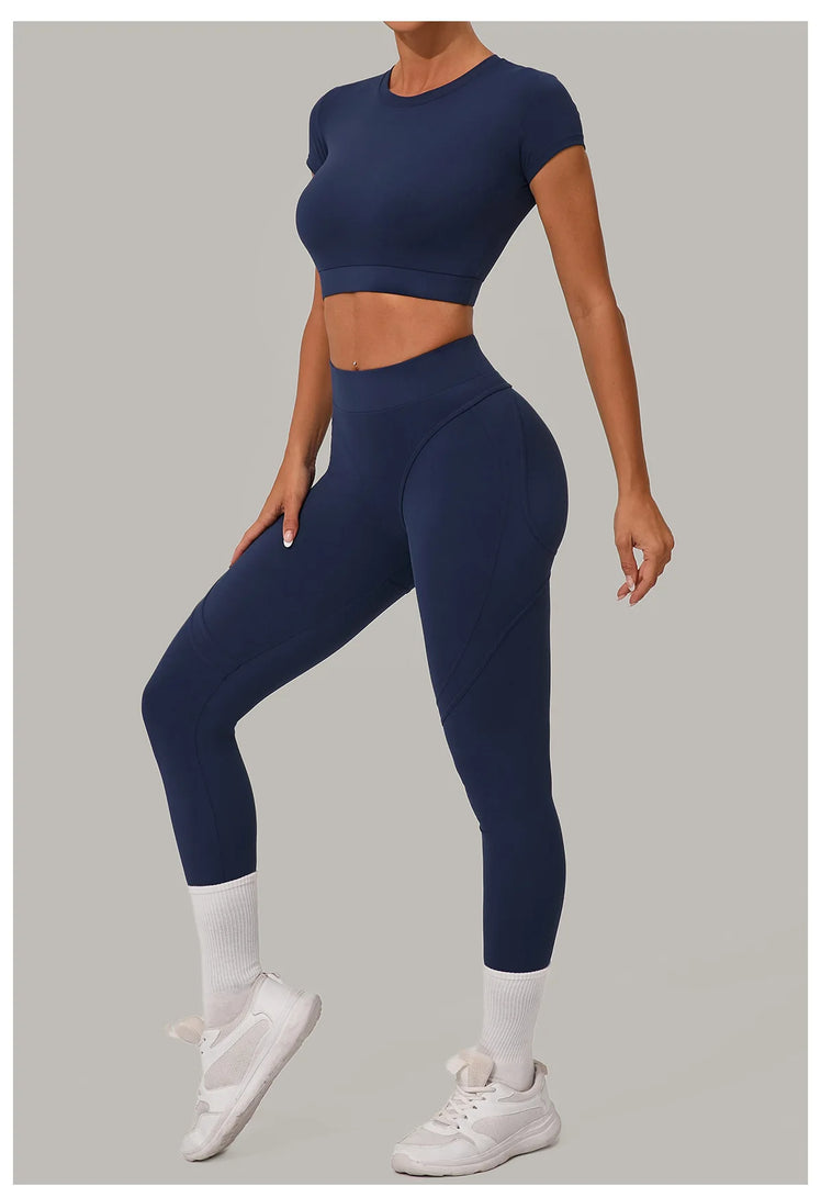 Luxurious Contour Performance Yoga Sculpt Set Silhouette