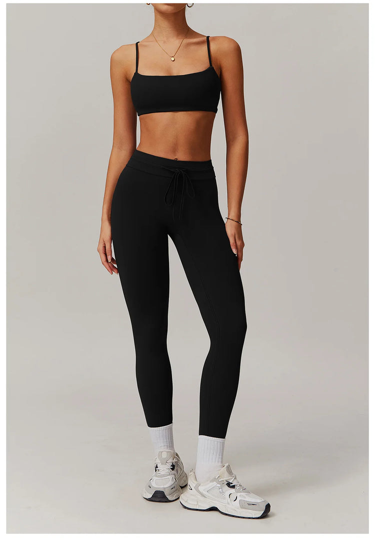 Two Piece Contoured Seamless Performance Training Set