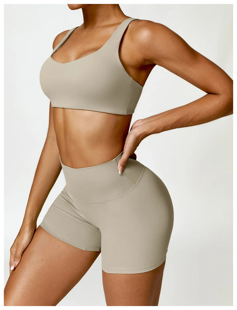 Seamless Two Piece Yoga Set Contour Silhouette Leggings