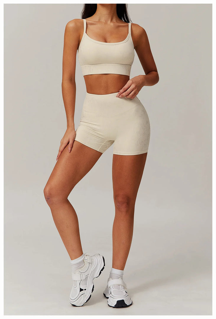 Contoured Seamless Push Up Top Breathable Performance