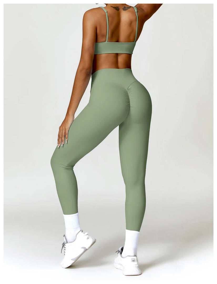 Seamless Two Piece Yoga Set Contour Silhouette Leggings