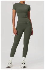 Load image into Gallery viewer, 2 Piece Contour Ultraresilient Athleisure Performance Set
