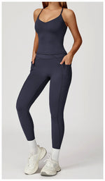 Load image into Gallery viewer, Two Piece Contoured Seamless Performance Athletic Set Nylon
