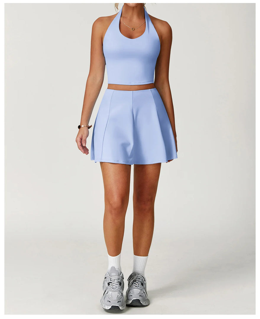 Luxurious Contouring Seamless Halter Set Performance