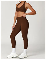 Load image into Gallery viewer, Contour Seamless Yoga Bra Hanging Neck Nylon Spandex
