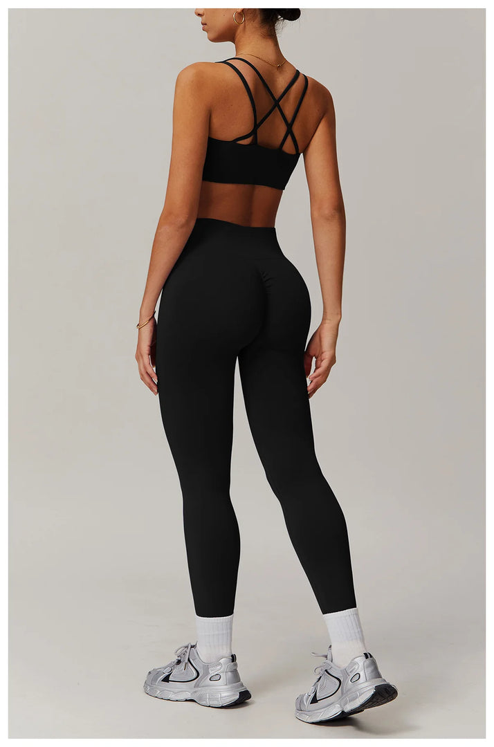 Premium Contoured Seamless Cross Back Performance Bra Pad