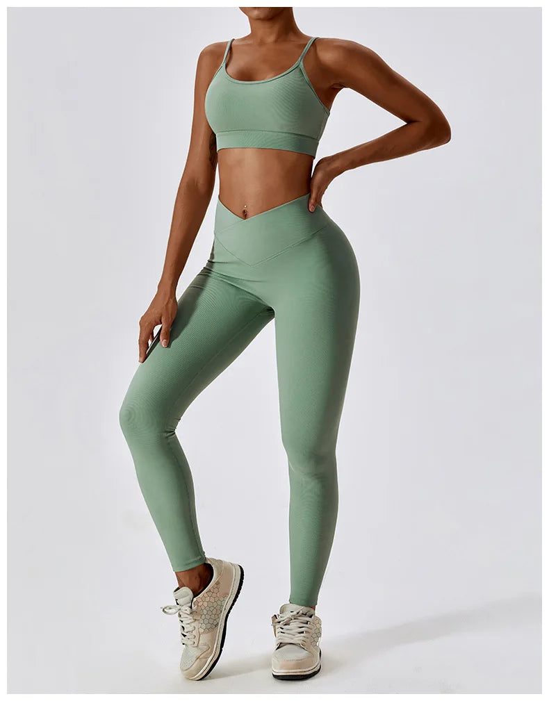 Seamless Contouring 2 Piece Yoga Set Performance Pro