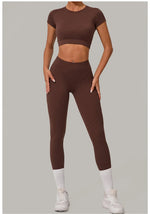 Load image into Gallery viewer, Luxurious Contour Performance Yoga Sculpt Set Silhouette
