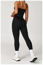 Load image into Gallery viewer, Breathable Seamless Padded Sports Bra For Yoga Studio
