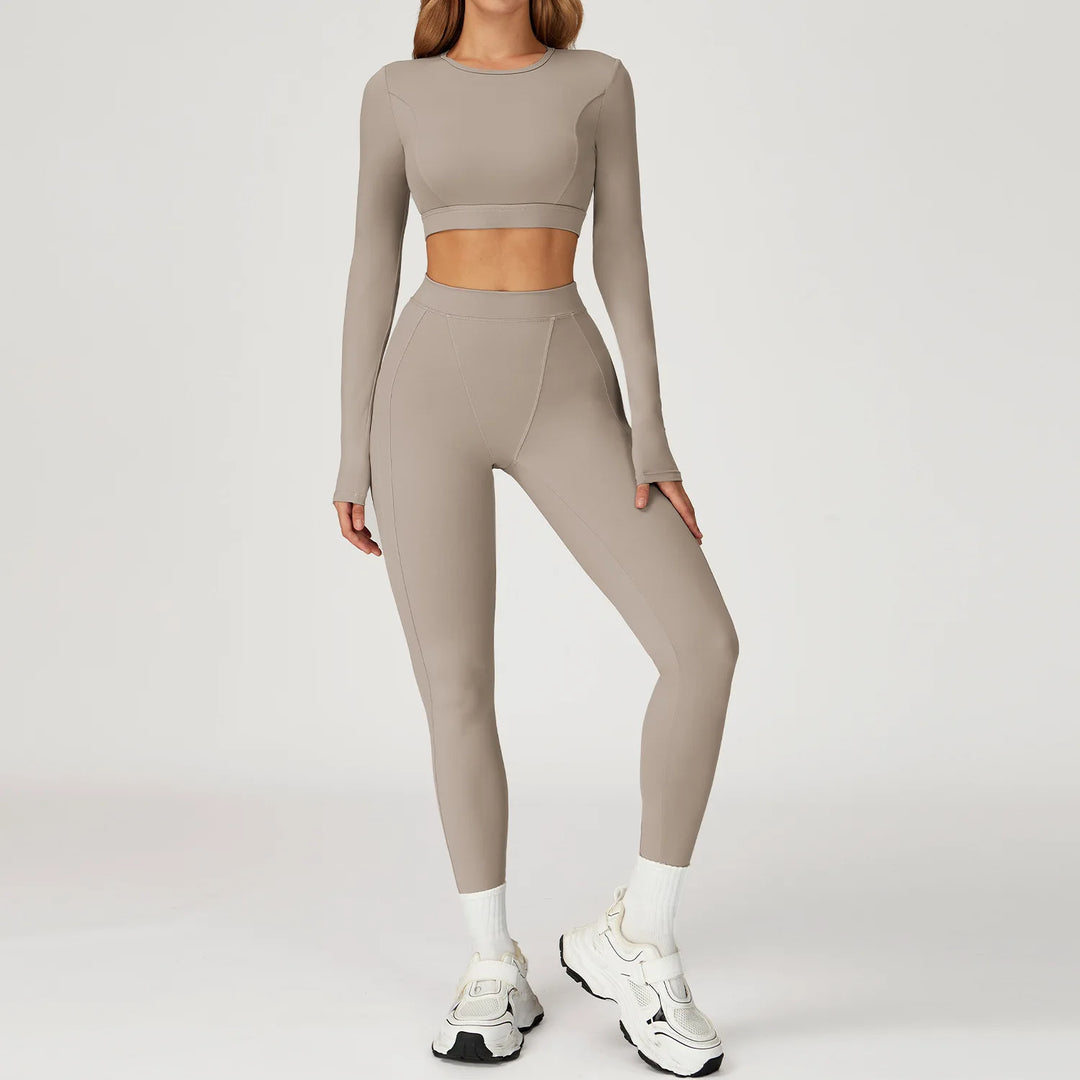Two-Piece Contoured Breathable Yoga Set Leggings Silhouette