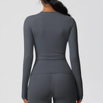 Load image into Gallery viewer, Luxurious Breathable Contoured Long Sleeve Yoga Top Nylon
