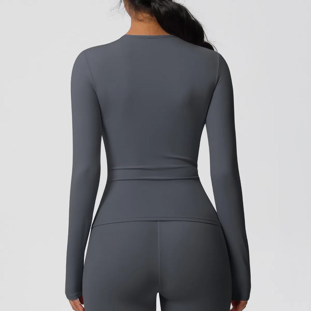 Luxurious Breathable Contoured Long Sleeve Yoga Top Nylon