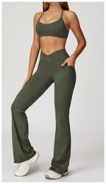 Load image into Gallery viewer, Two Piece Contoured Seamless Performance Athletic Set Nylon
