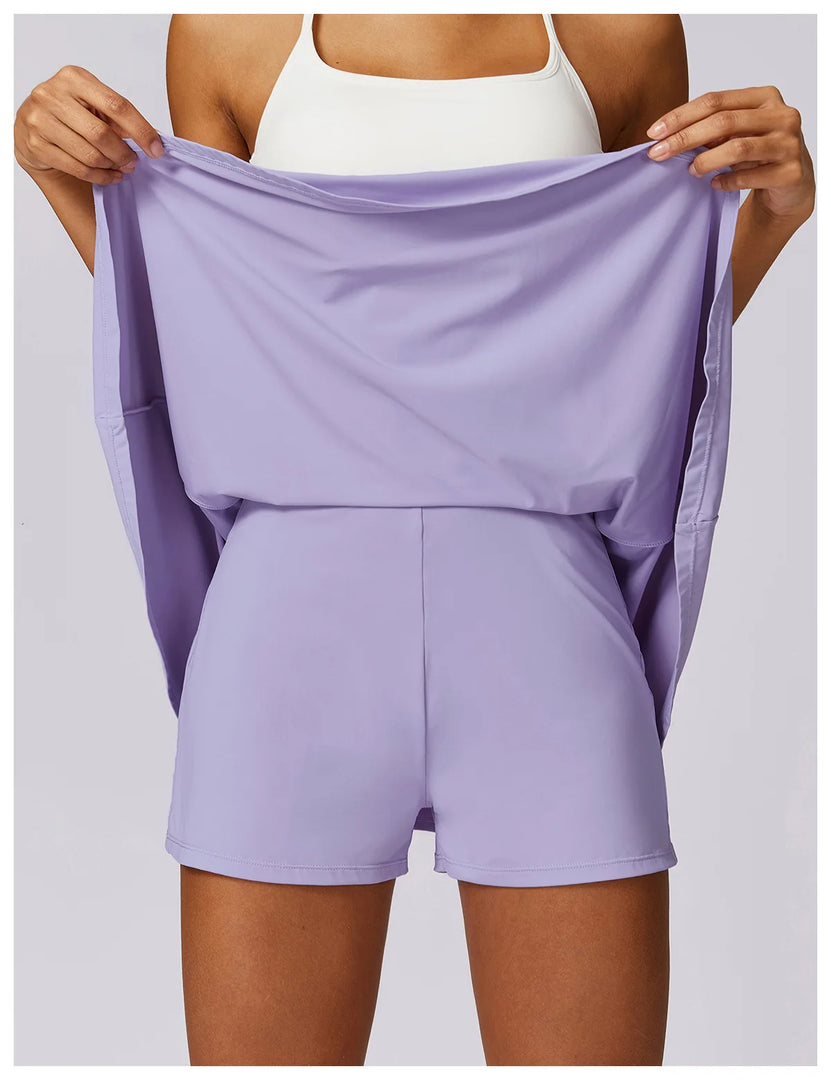 Luxurious Contoured Yoga Set Zippered Front Seamless Nylon