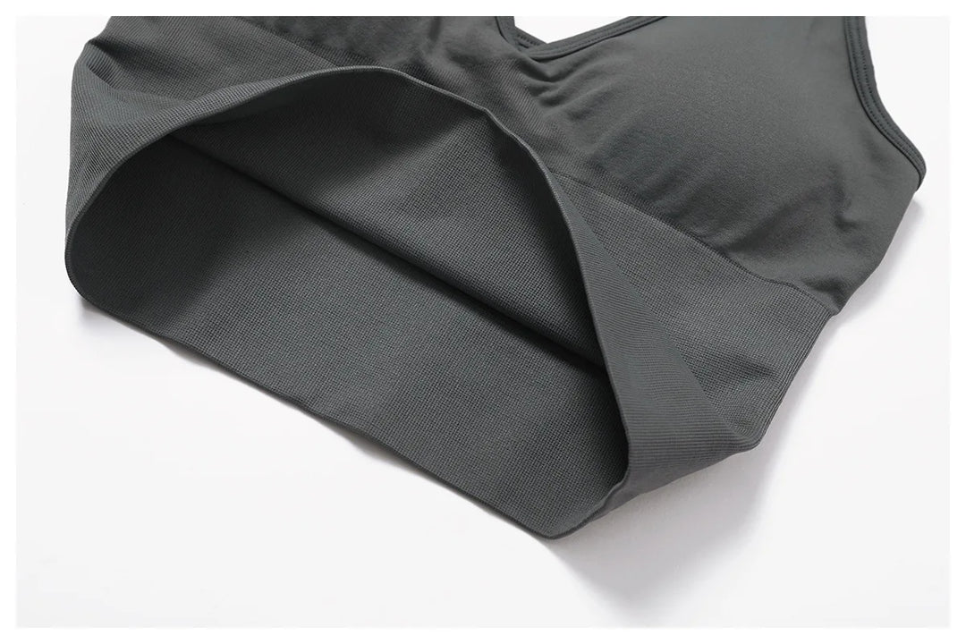 Luxurious Hanging Neck Seamless Sports Bra Nylon Spandex