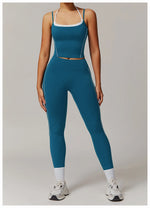 Load image into Gallery viewer, Contoured Breathable Seamless Feather Light Sport Bra Nylon
