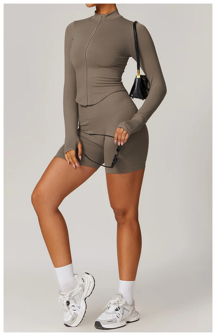 Seamless Contour Performance Fabric Two Piece Yoga Set