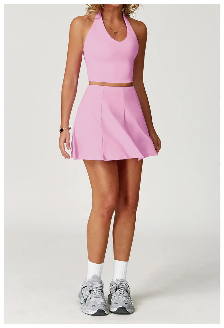 Luxurious Contouring Seamless Halter Set Performance