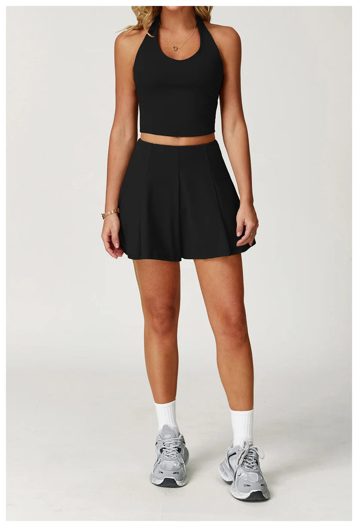 Luxurious Contouring Seamless Halter Set Performance