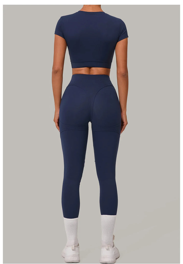 Luxurious Contour Performance Yoga Sculpt Set Silhouette