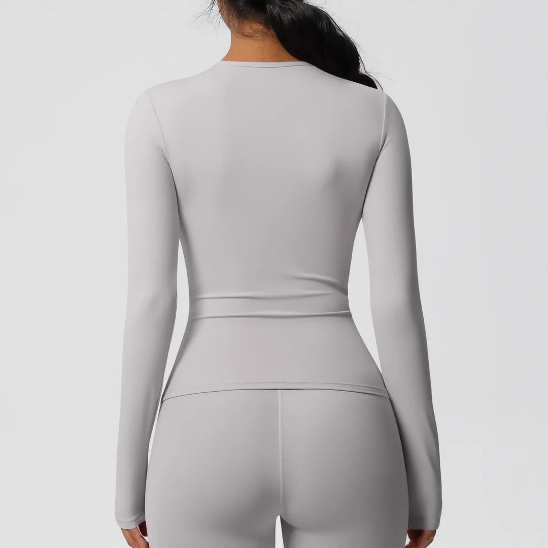 Luxurious Breathable Contoured Long Sleeve Yoga Top Nylon