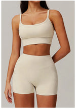 Load image into Gallery viewer, Contoured Seamless Push Up Top Breathable Performance
