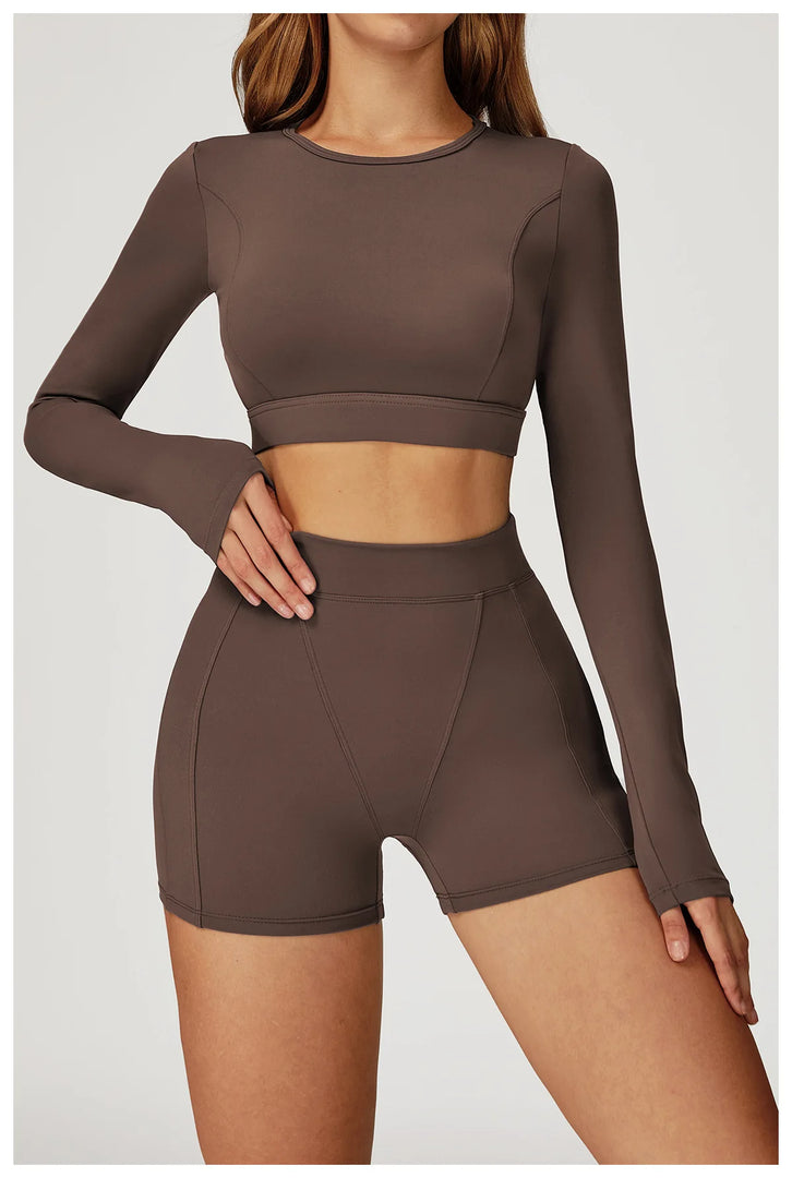 Two-Piece Contoured Breathable Yoga Set Leggings Silhouette