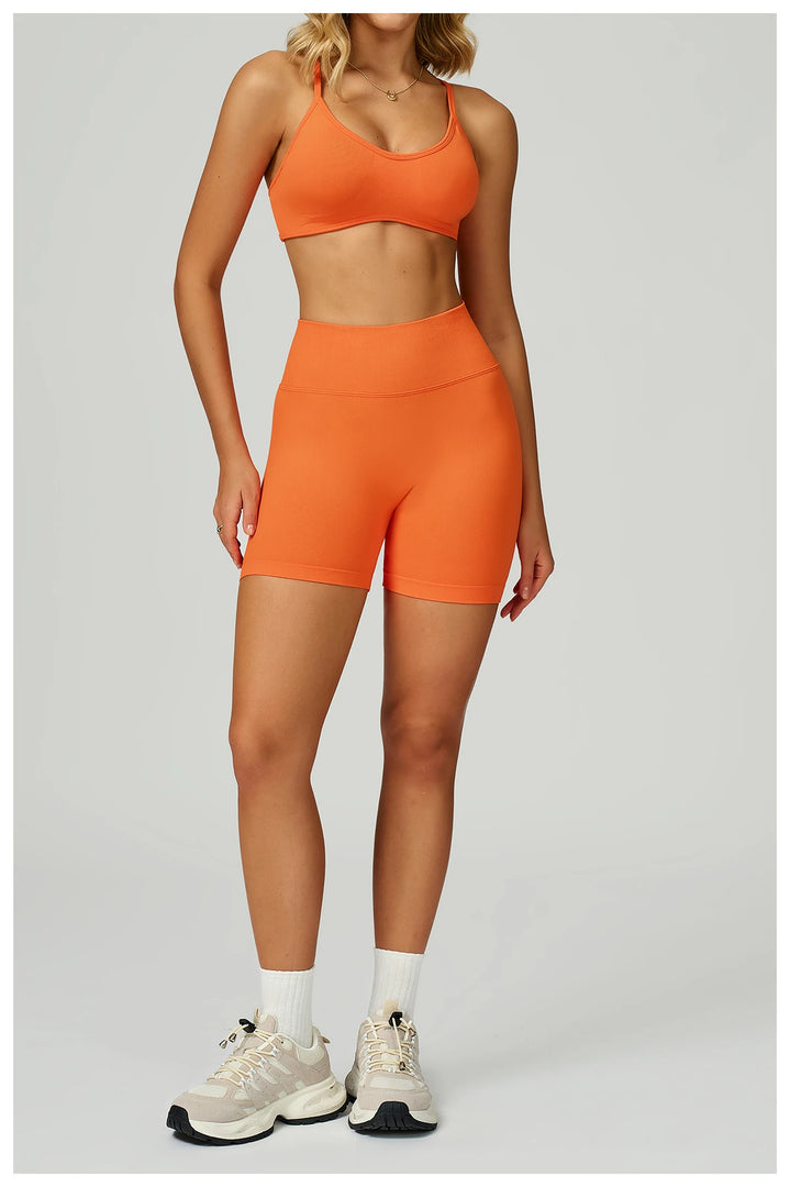 Seamless Contour 2-Piece Contemporary Yoga Set Breathable