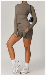 Load image into Gallery viewer, Seamless Contour Yoga Top With Zippered Long Sleeve
