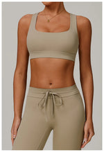 Load image into Gallery viewer, Cross Back Contour Seamless Performance Wear Bra Luxe
