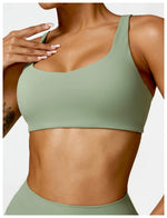 Load image into Gallery viewer, Contoured Padded Sling Seamless Sports Bra Quick Dry
