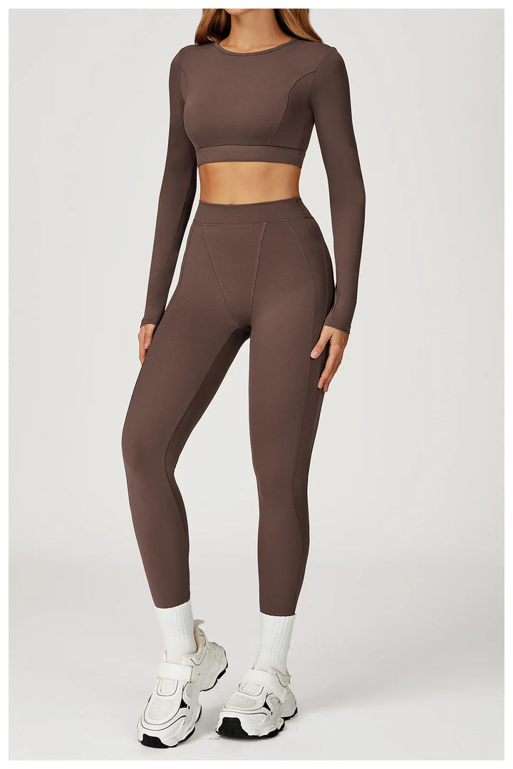 Two-Piece Contoured Breathable Yoga Set Leggings Silhouette
