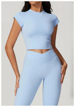 Load image into Gallery viewer, Breathable Seamless Studio Tee Nylon Knit For Running
