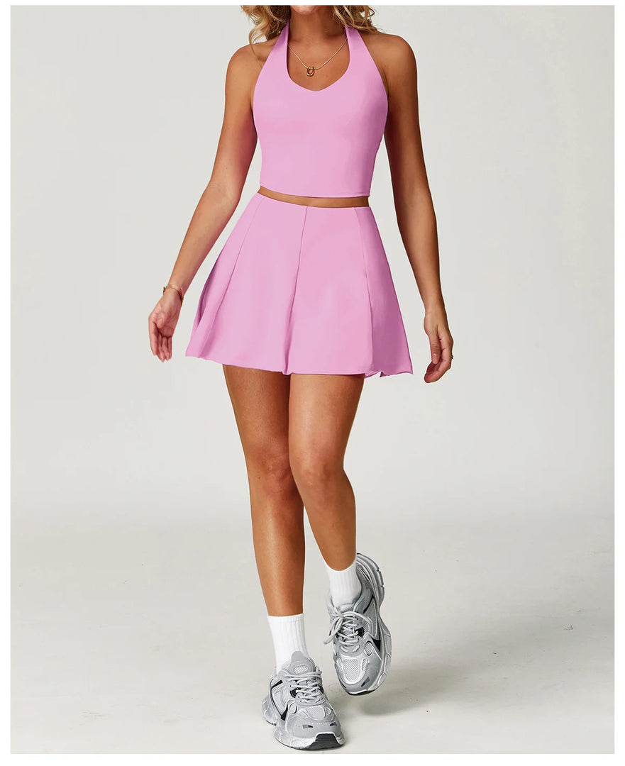 Luxurious Contouring Seamless Halter Set Performance