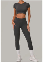 Load image into Gallery viewer, Luxurious Contour Performance Yoga Sculpt Set Silhouette
