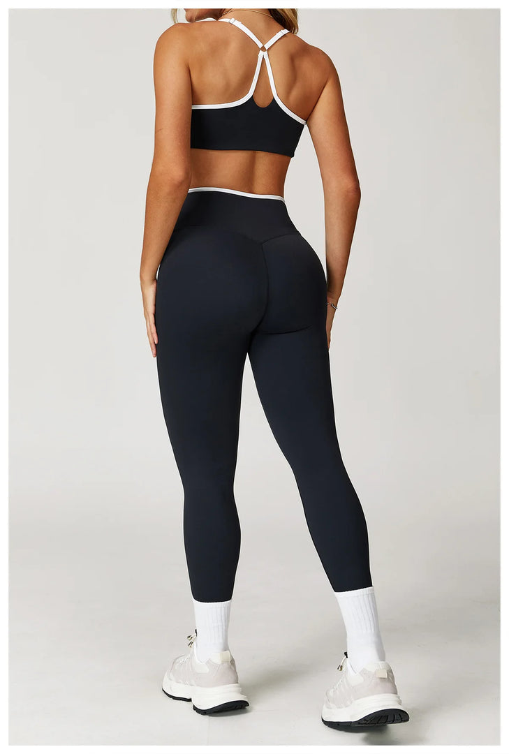 Contour Performance Wear Yoga Set