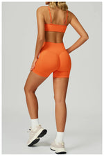 Load image into Gallery viewer, Seamless Contour 2-Piece Contemporary Yoga Set Breathable
