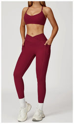 Load image into Gallery viewer, Two Piece Contoured Seamless Performance Athletic Set Nylon
