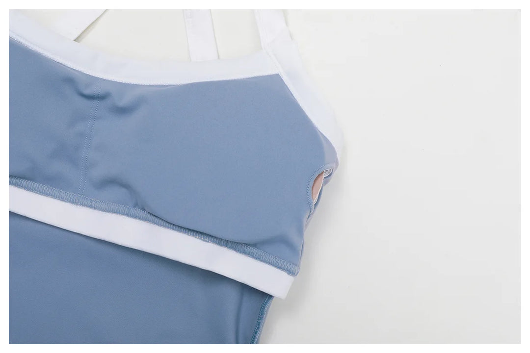 Luxurious Contour Seamless 2 Piece Athleisure Set Nylon