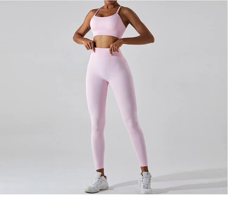 Seamless Performance Wear Set With High Waist Leggings