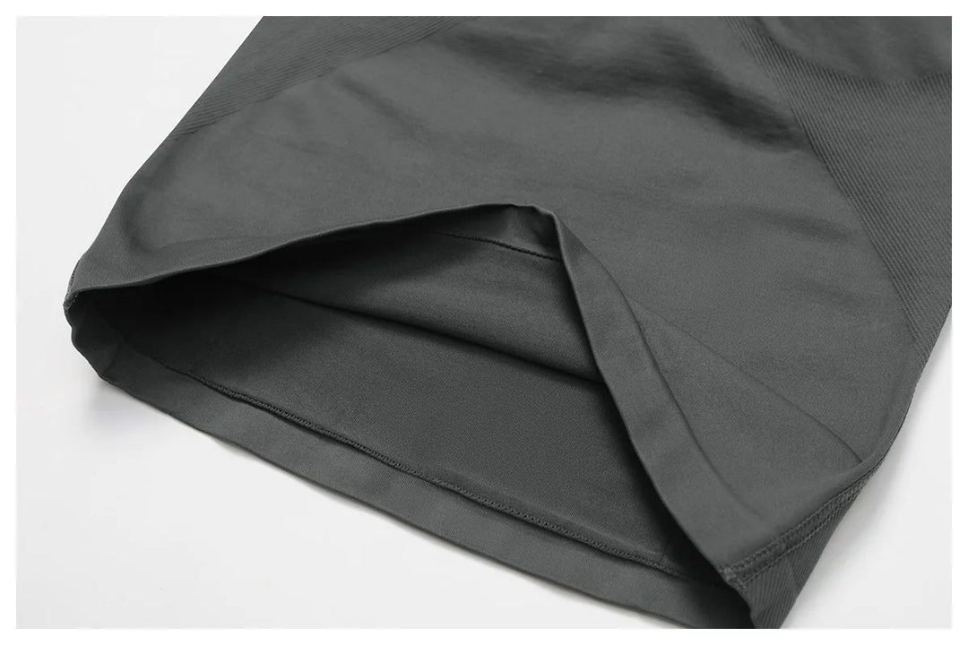 Two Piece Yoga Set Seamless Contour Performance Wear