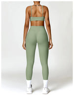 Load image into Gallery viewer, Seamless Two Piece Yoga Set Contour Silhouette Leggings
