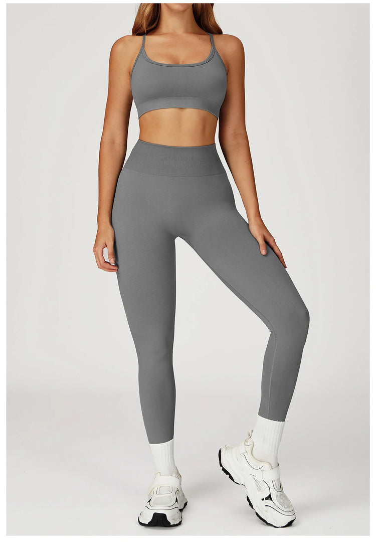 Seamless Contour Two Piece Yoga Set for Performance